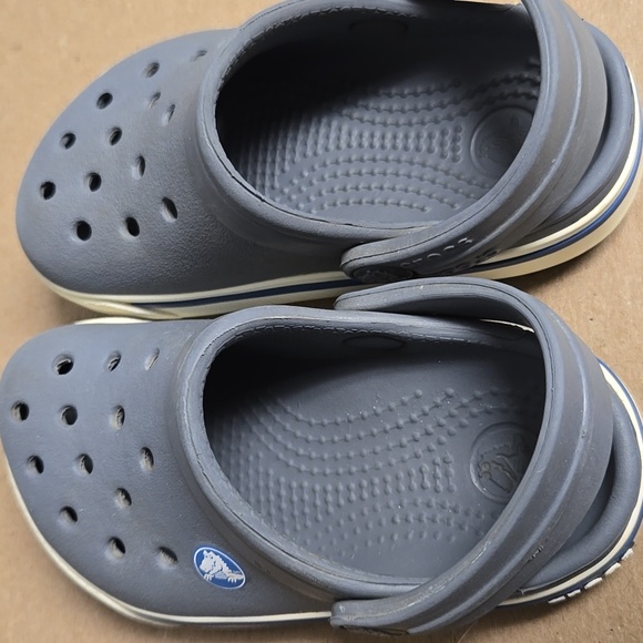 CROCS Toddler Gray Water Shoes - Picture 8 of 8